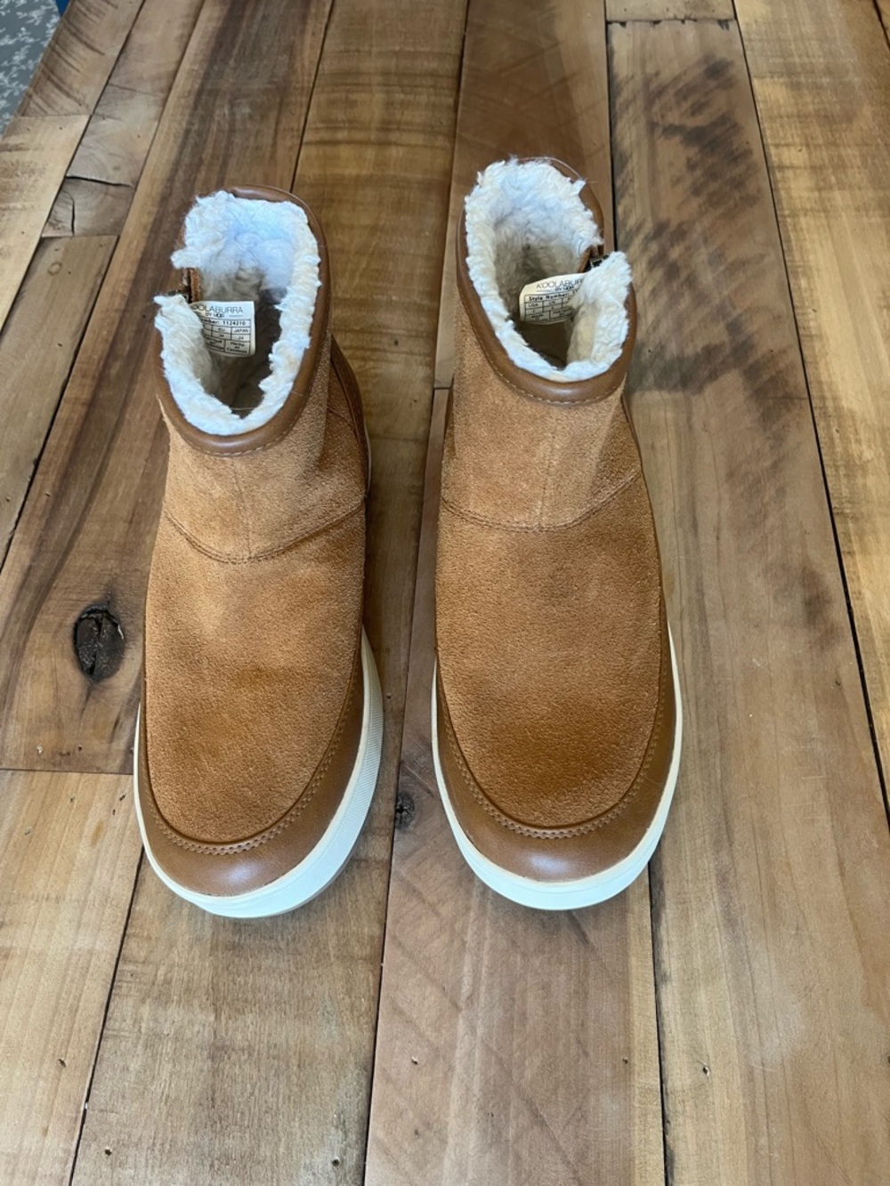 Koolaburra Chestnut Tan Suede Boot with Cream Shearling